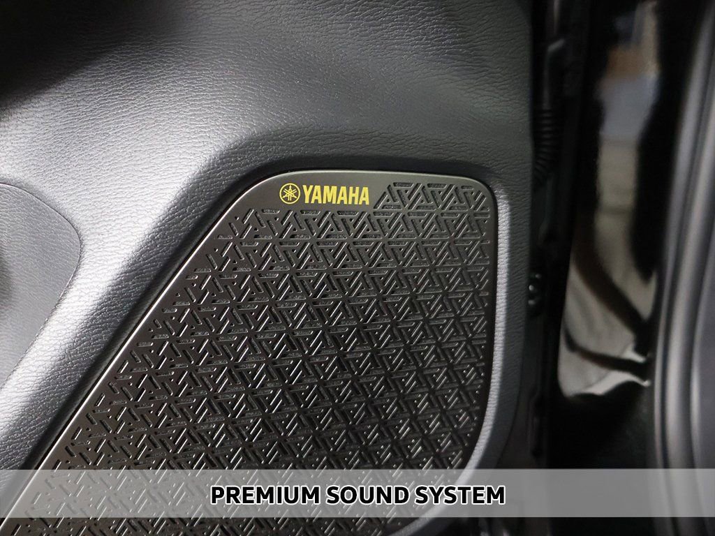 New 2025 Mitsubishi Outlander SE image 5