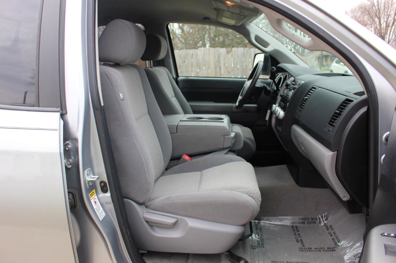 Used 2010 Toyota Tundra Tundra-Grade Double Cab 4.6L 4 image 31