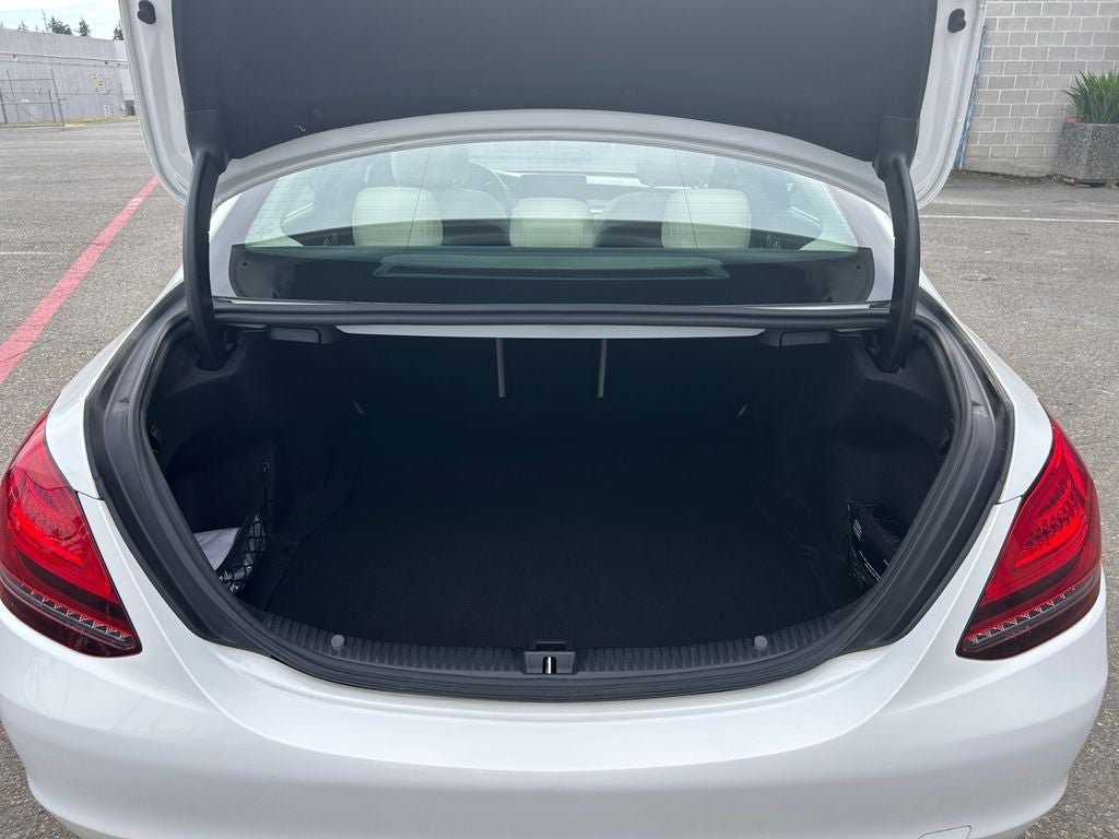 Used 2019 Mercedes-Benz C 300 4MATIC Sedan image 22