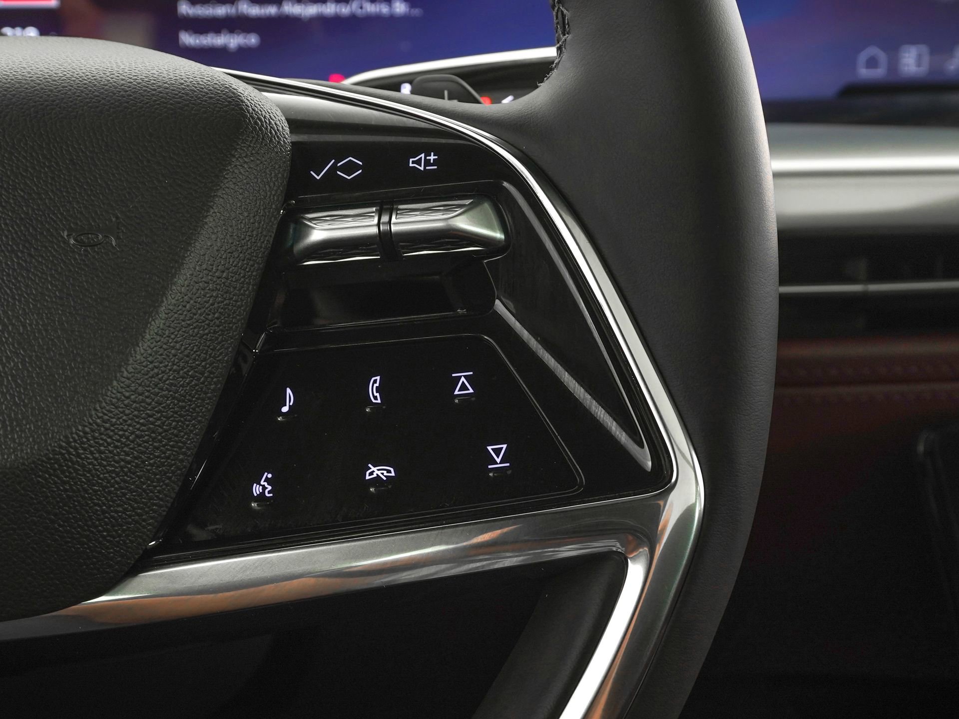 Used 2026 Cadillac Escalade Sport w/ Touring Package image 23