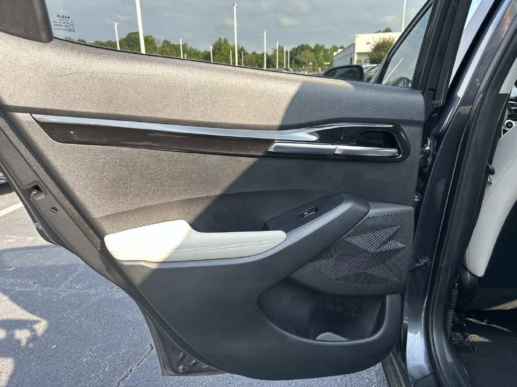 Used 2022 Kia Seltos SX w/ Sunroof Package AWD/4WD image 13