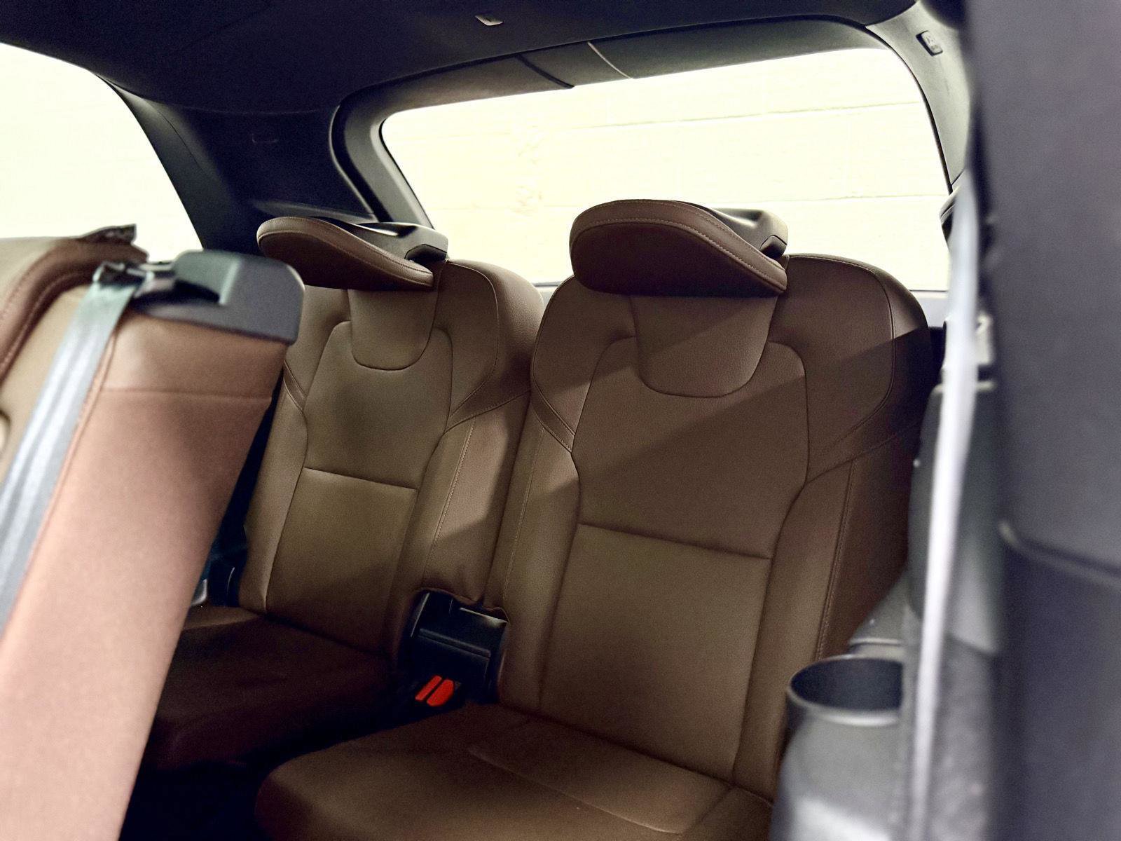 Used 2024 Volvo XC90 T8 Plus w/ Protection Package Premier image 17