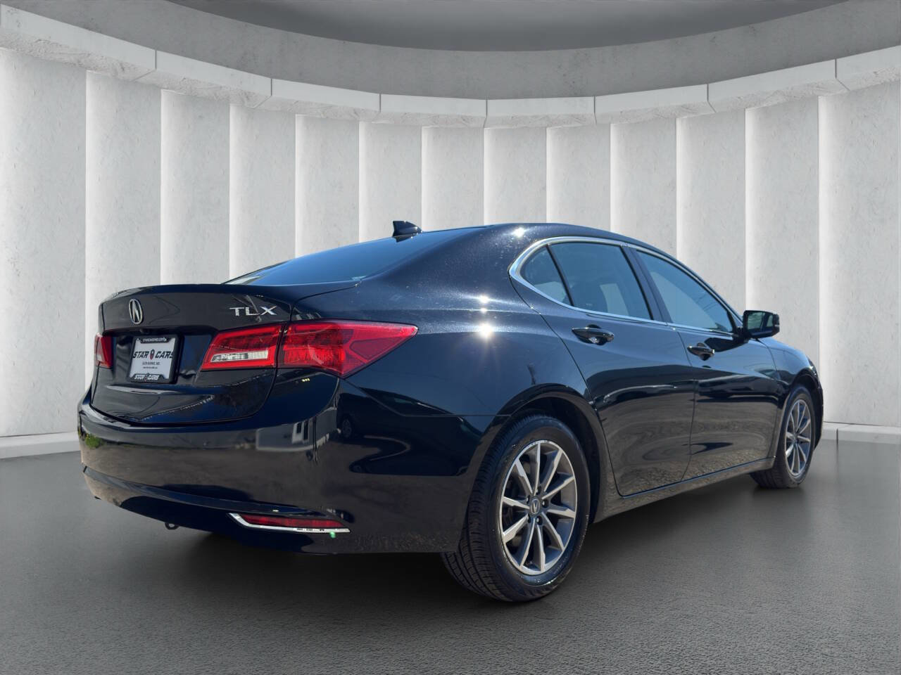 Used 2020 Acura TLX image 5