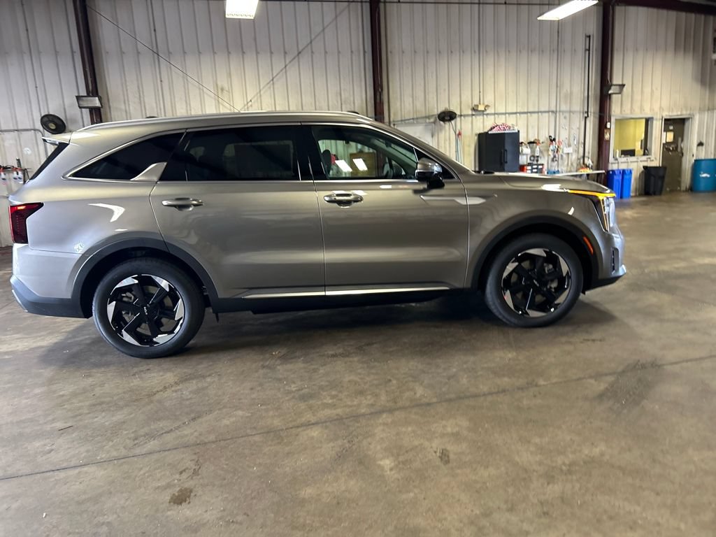 New 2026 Kia Sorento EX FWD image 8
