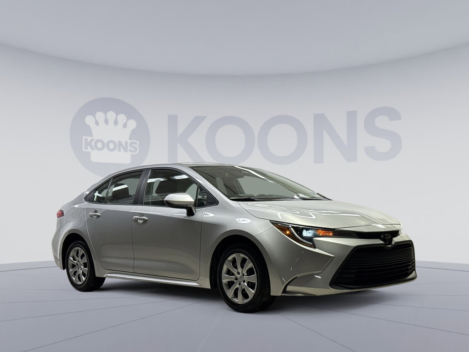 Used 2024 Toyota Corolla LE image 1