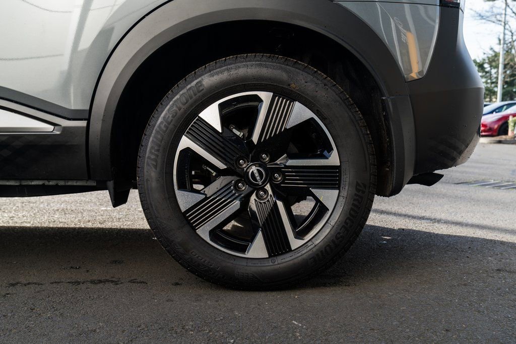 New 2026 Nissan Kicks SV w/ SV Premium Package image 7