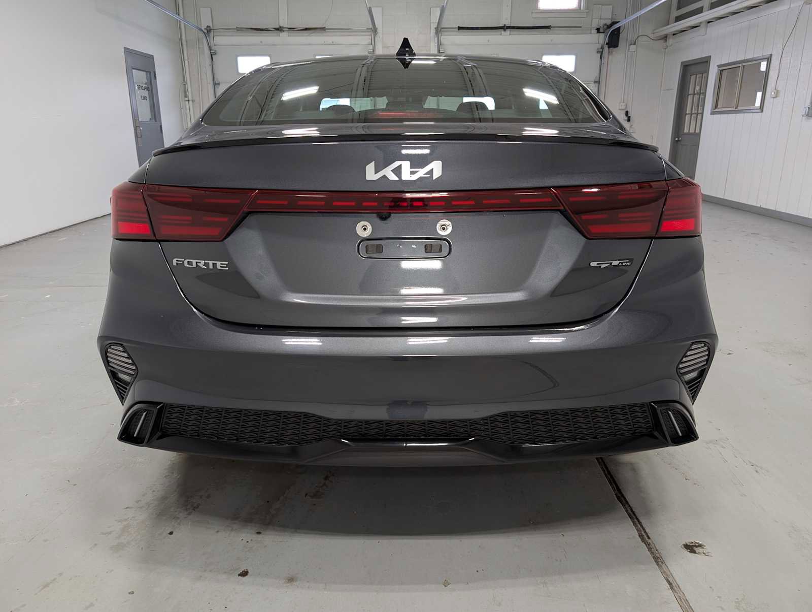 Certified 2023 Kia Forte GT-Line image 9