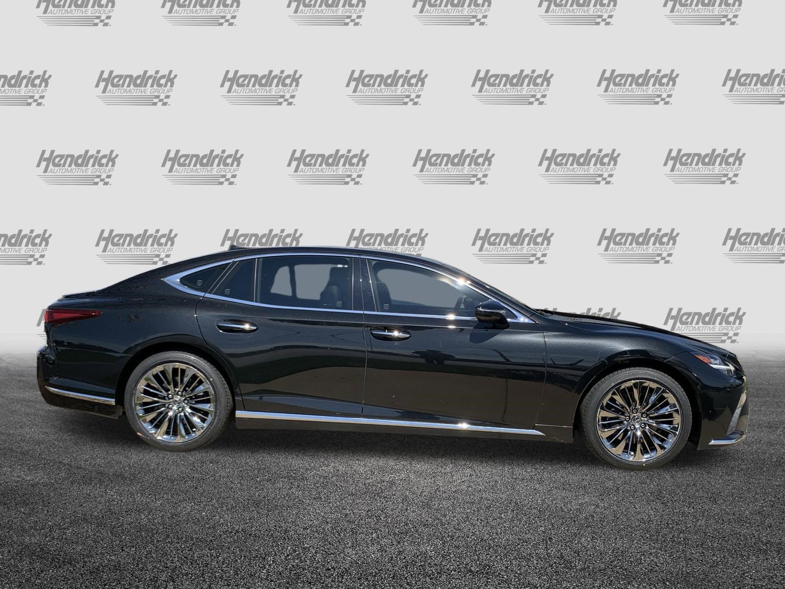 Used 2022 Lexus LS 500 500 w/ Accessory Package (Z2) image 11