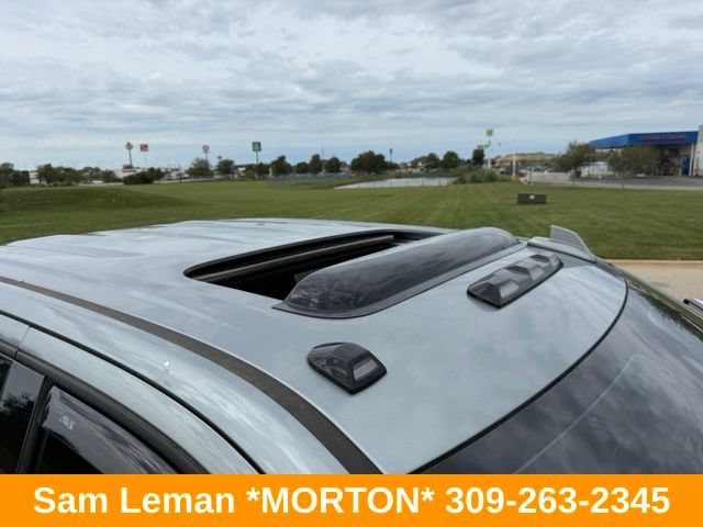 Used 2024 Chevrolet Silverado 3500 High Country w/ High Country Premium Package AWD/4WD image 11