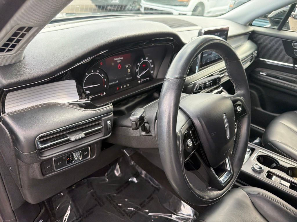 Used 2021 Lincoln Corsair AWD w/ Equipment Group 101A image 21