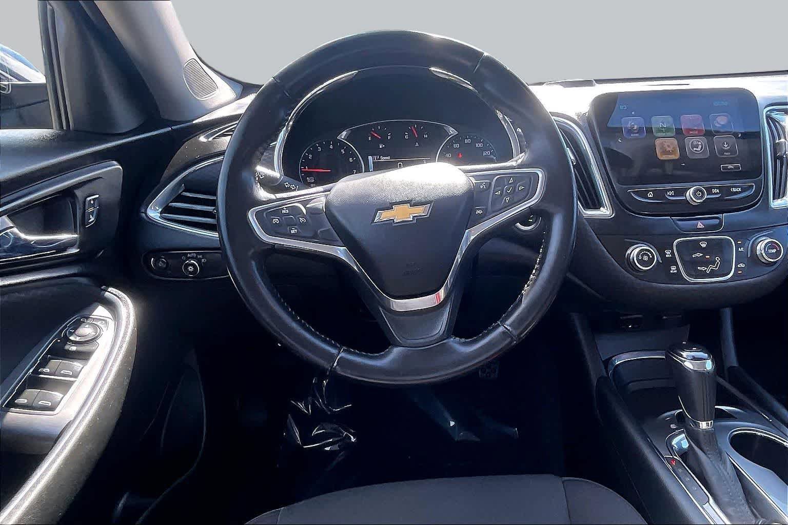 Used 2018 Chevrolet Malibu LT FWD image 6