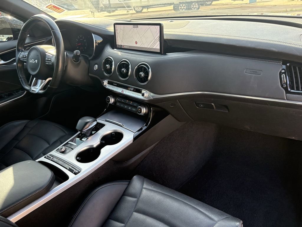 Certified 2023 Kia Stinger GT2 image 30