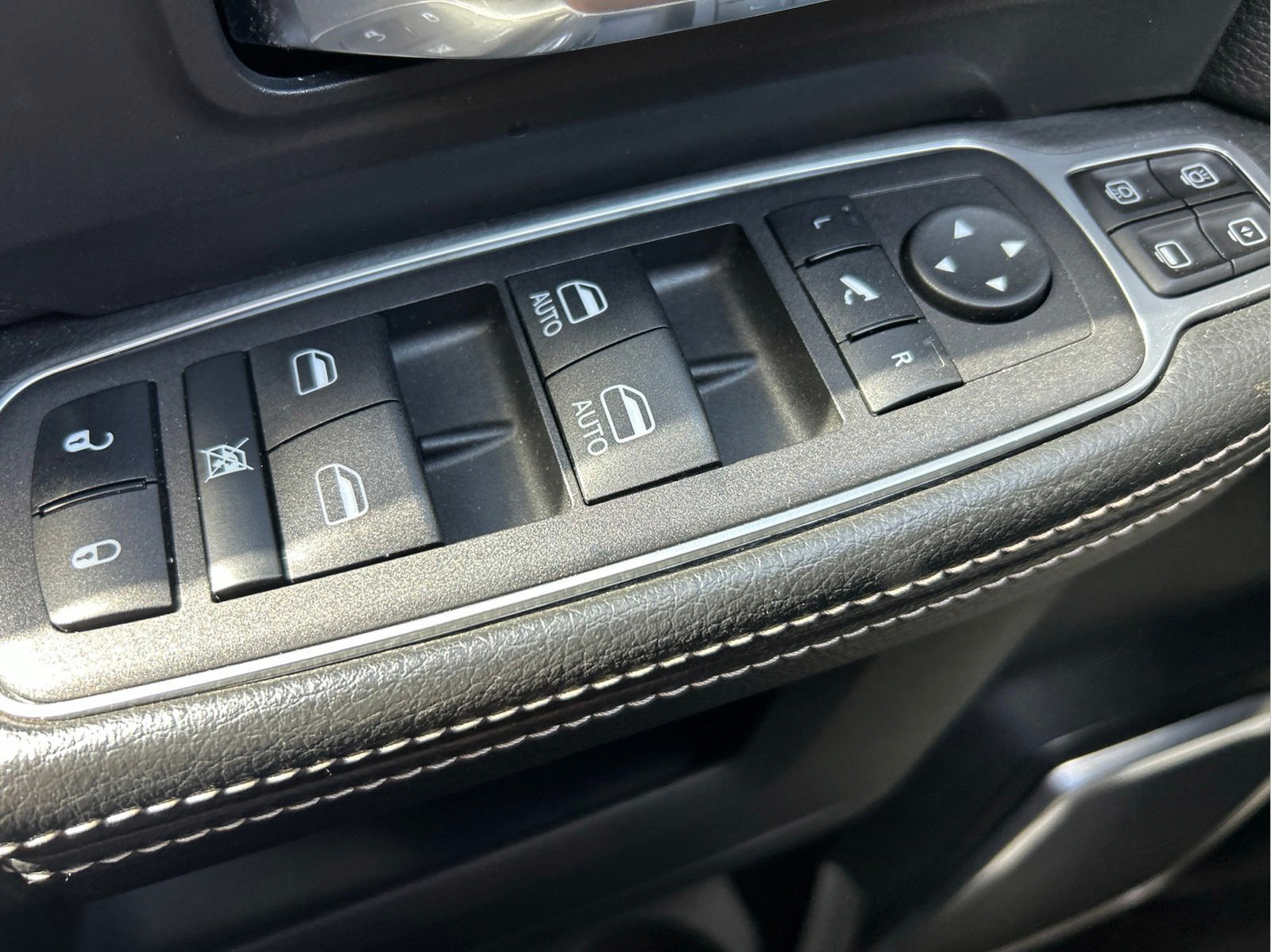Certified 2023 RAM 2500 Laramie AWD/4WD image 47