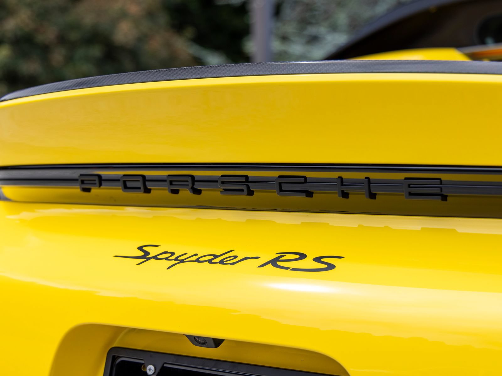 Certified 2025 Porsche 718 Boxster Spyder RS RWD image 31