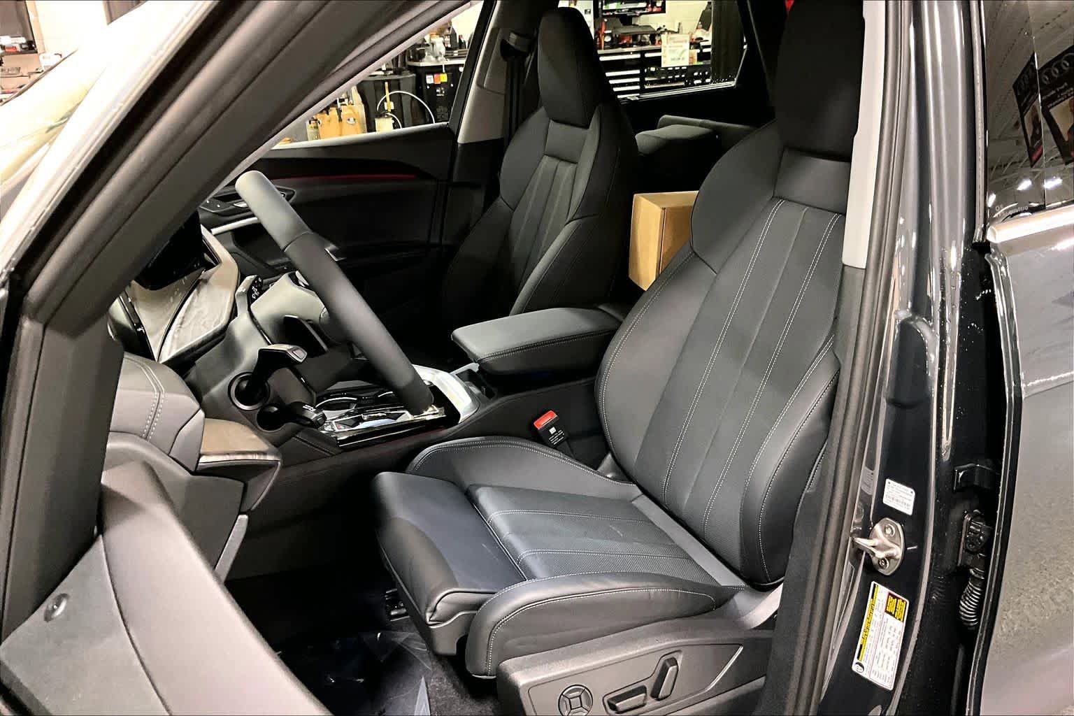 Used 2025 Audi Q5 Prestige AWD/4WD image 9