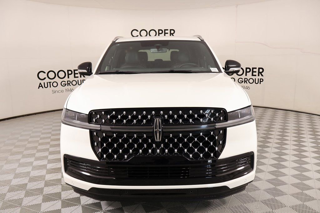 New 2025 Lincoln Navigator Black Label image 10