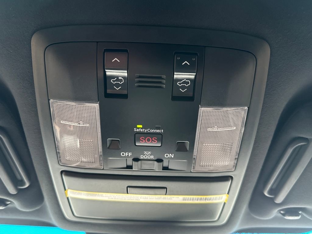 Used 2020 Lexus GX 460 Premium image 28