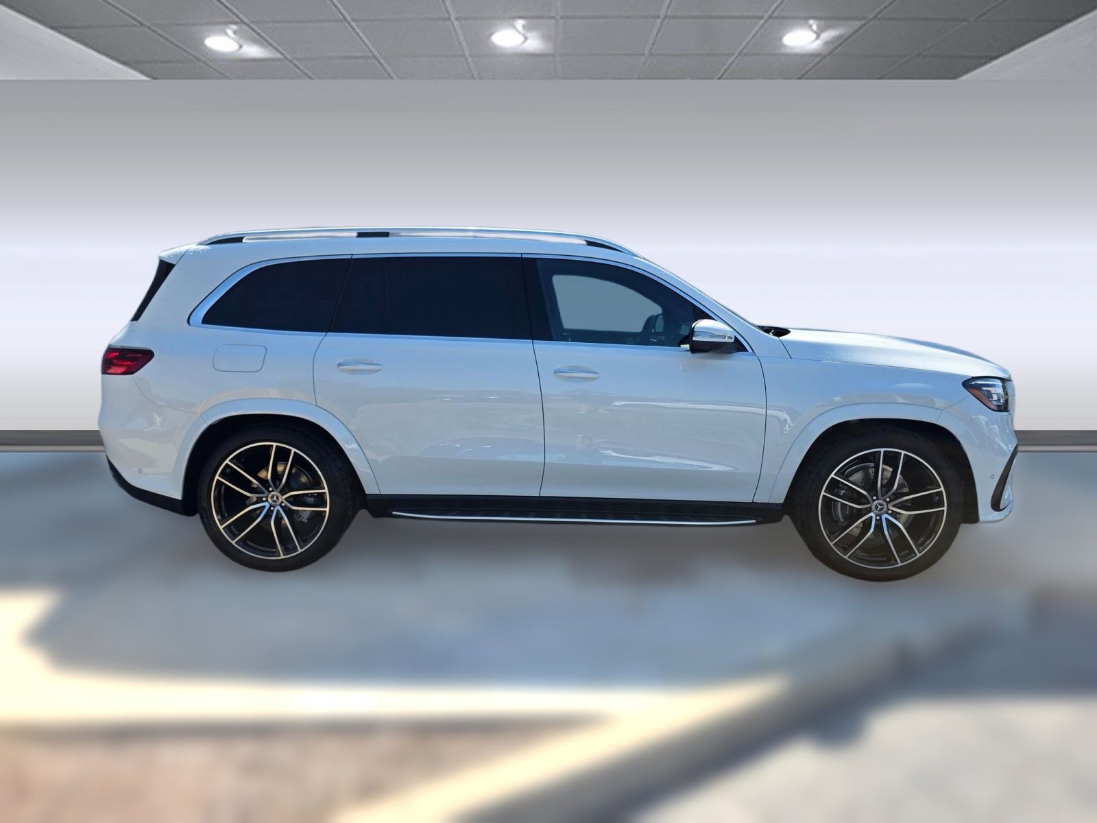 New 2026 Mercedes-Benz GLS 580 4MATIC image 7