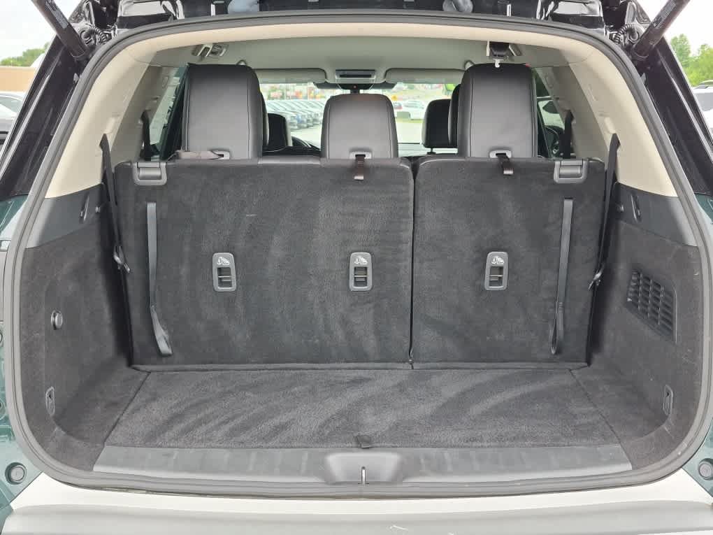 Used 2023 Nissan Pathfinder SL AWD/4WD image 22
