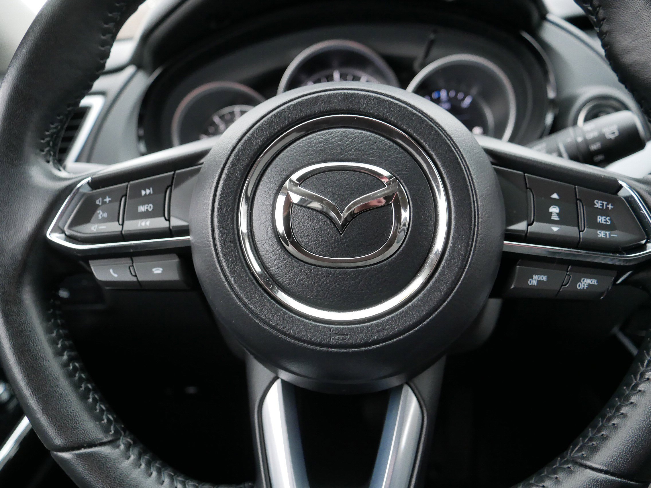 Used 2020 MAZDA CX-9 Touring image 25