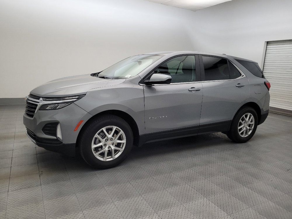 Used 2024 Chevrolet Equinox LT AWD/4WD image 2
