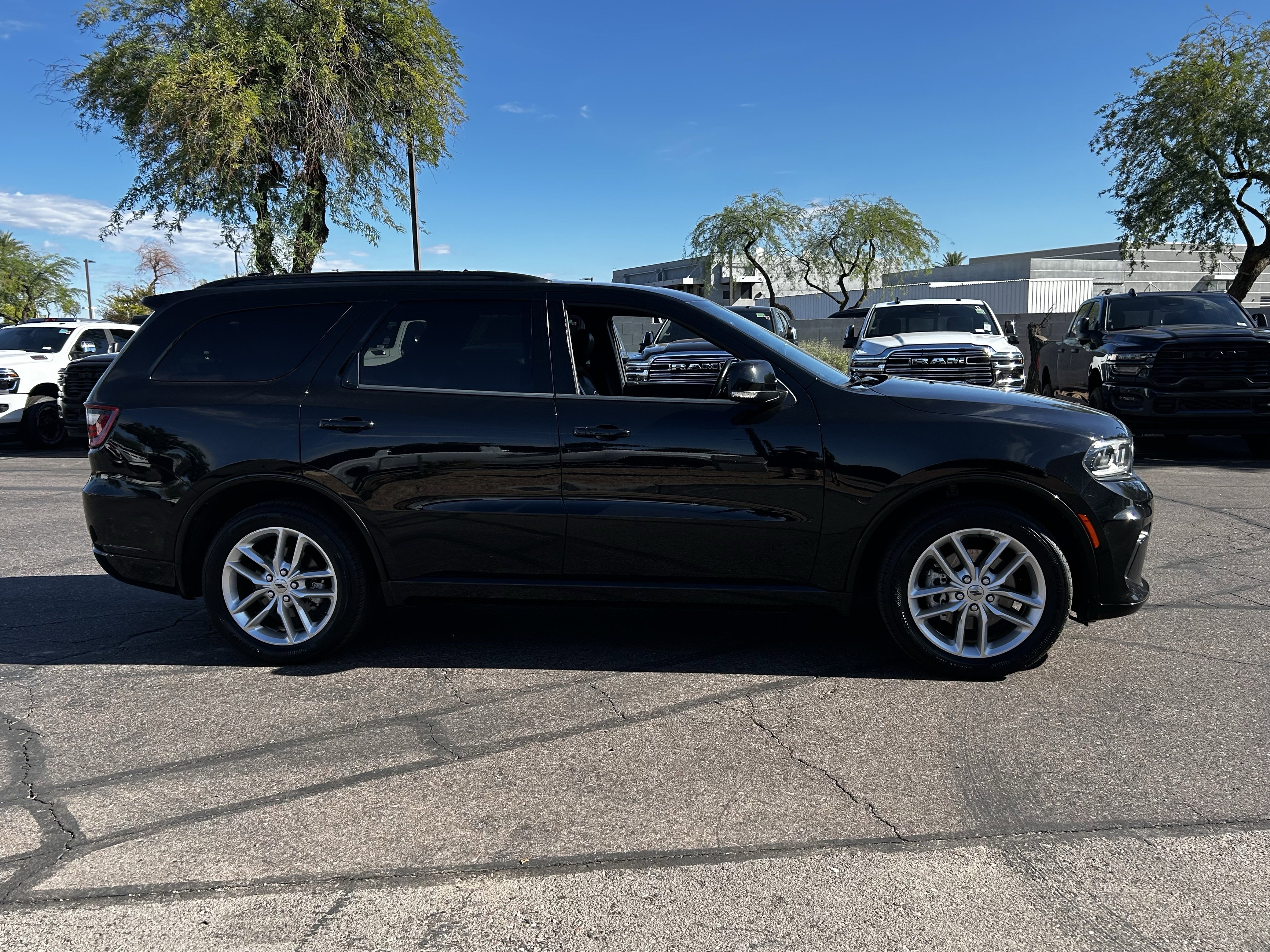Certified 2024 Dodge Durango GT image 5