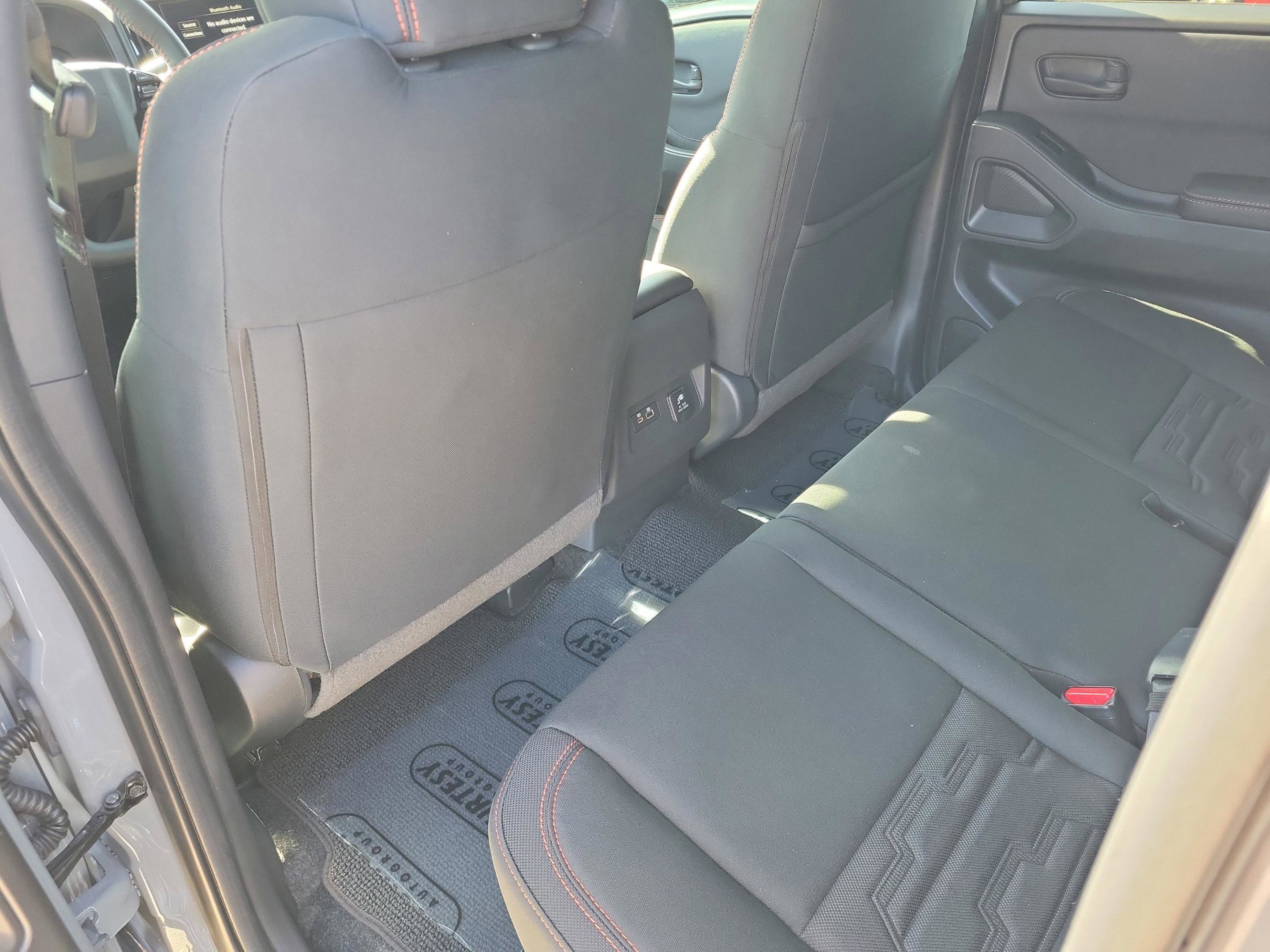 New 2026 Nissan Frontier PRO-4X w/ Pro-4x Convenience Package AWD/4WD image 8