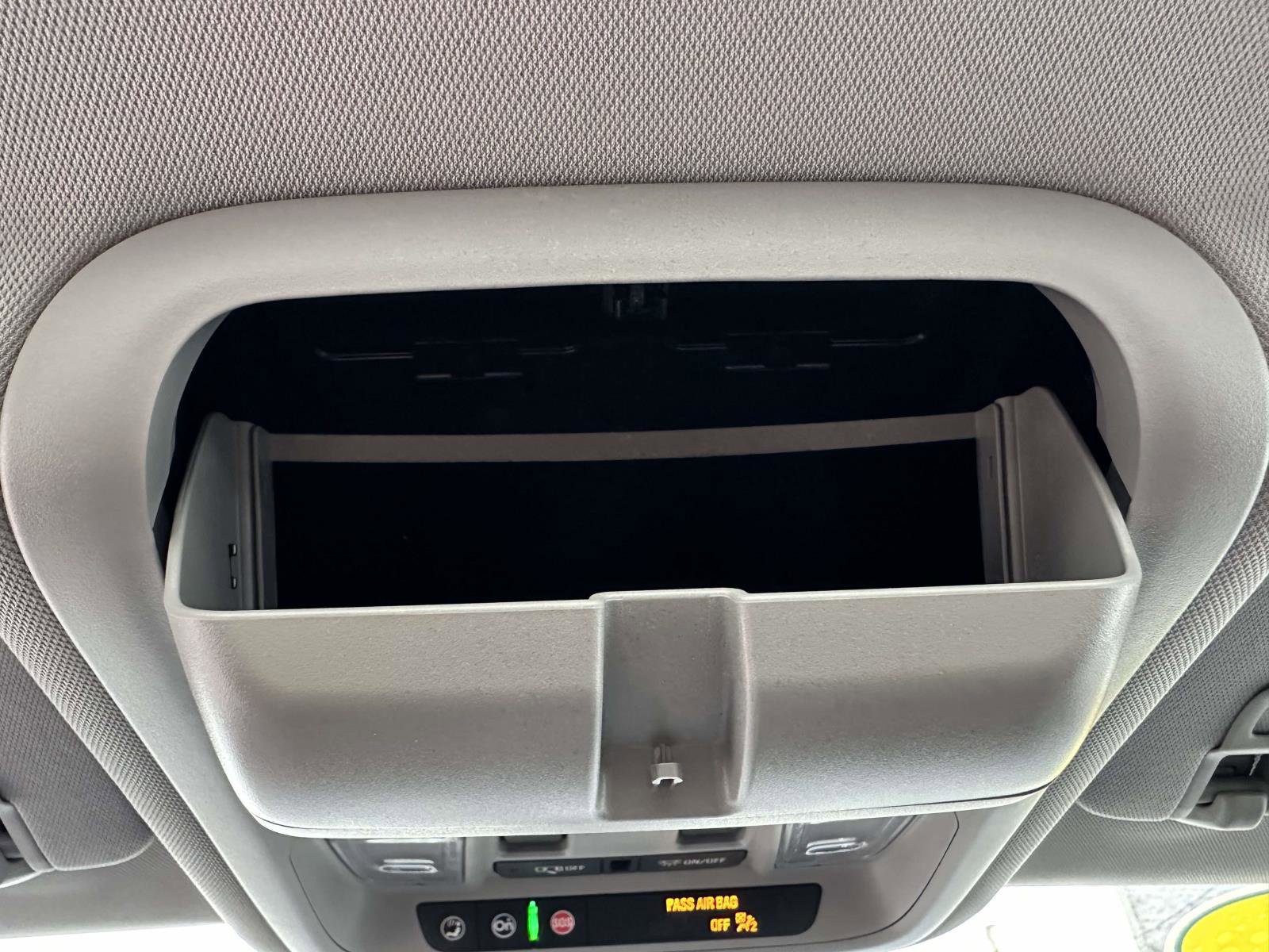 Used 2023 Chevrolet Equinox LT image 40