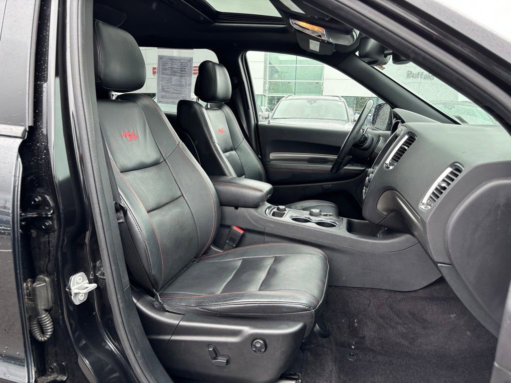 Used 2016 Dodge Durango R/T w/ Blacktop Package AWD/4WD image 19