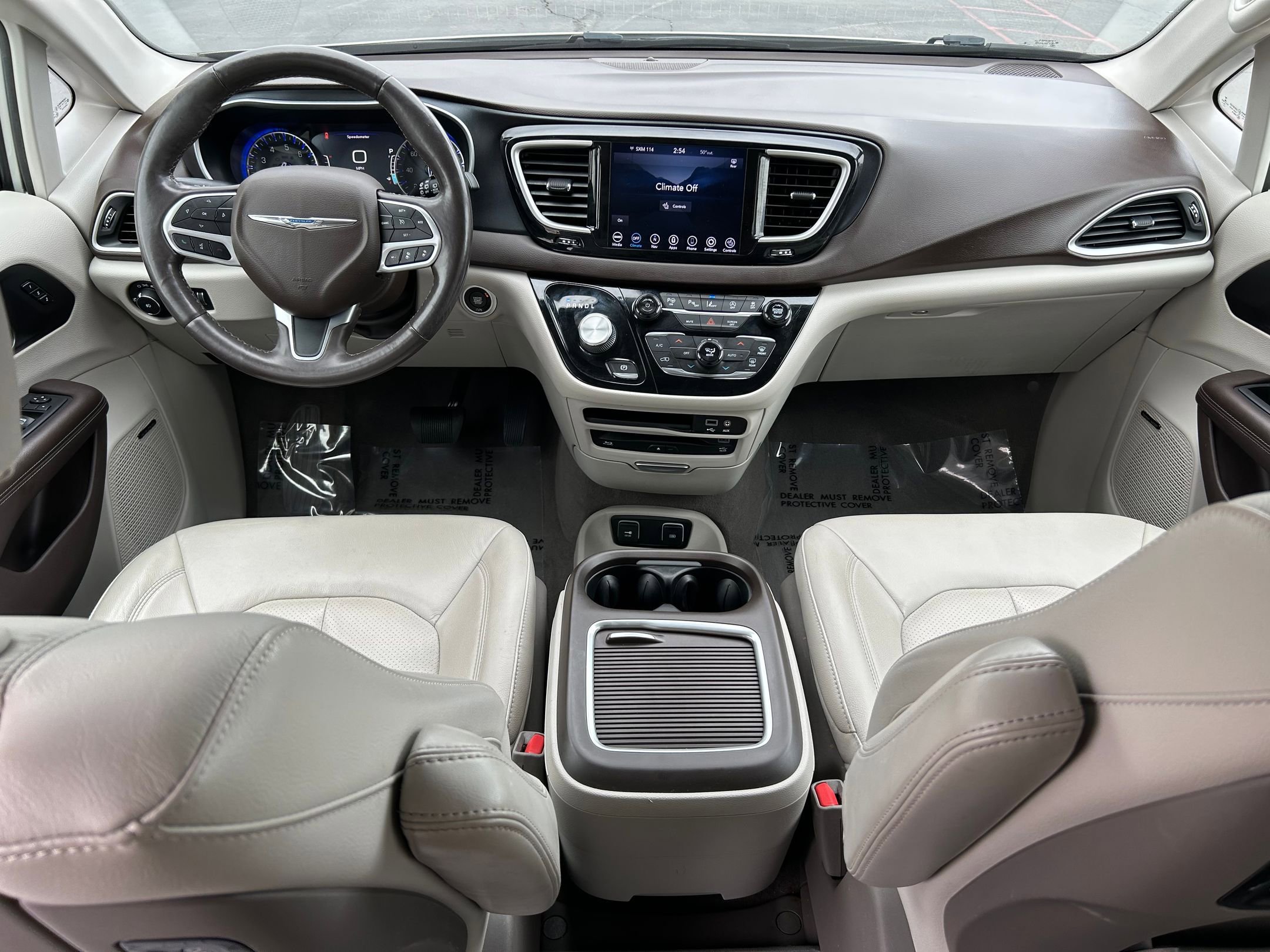 Used 2020 Chrysler Pacifica Touring-L Plus w/ Tire & Wheel Group image 24