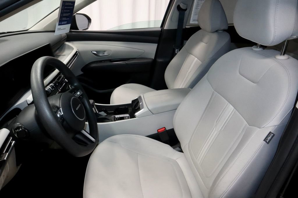 Certified 2025 Hyundai Tucson SEL AWD/4WD image 26