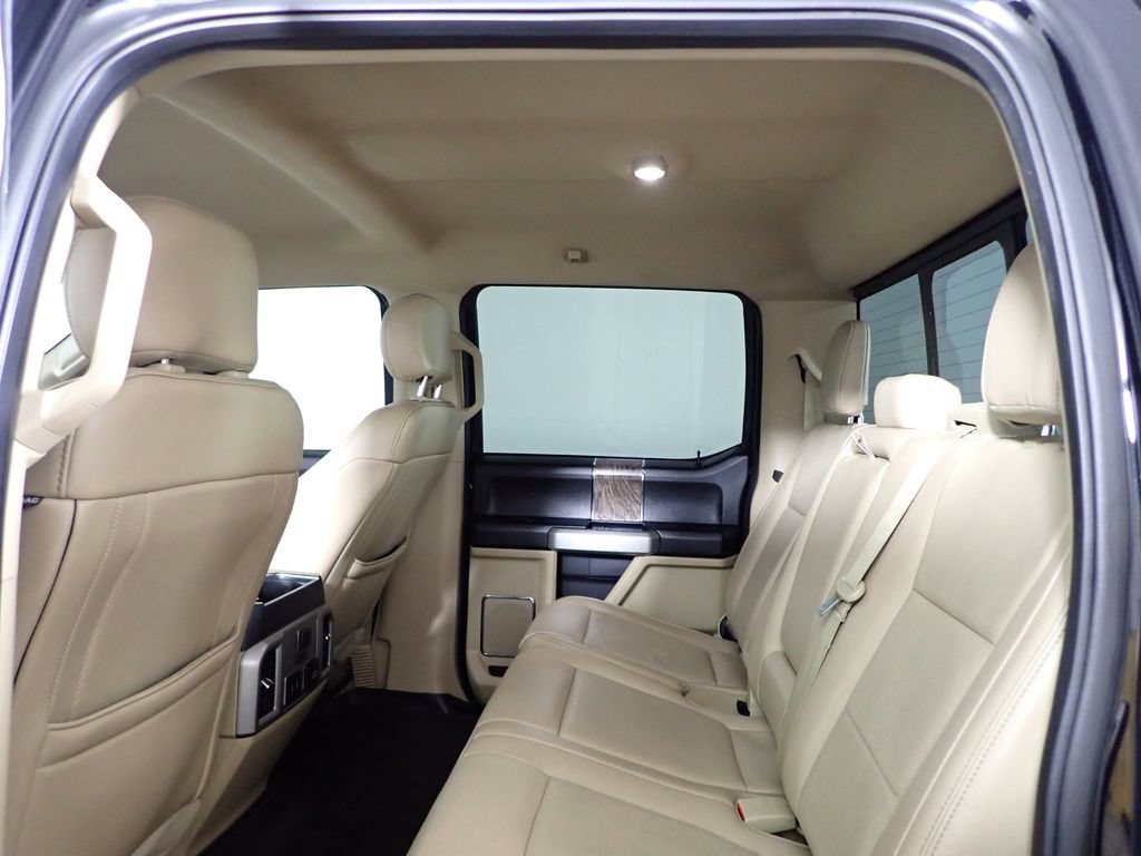 Used 2019 Ford F250 Lariat w/ Lariat Ultimate Package AWD/4WD image 34