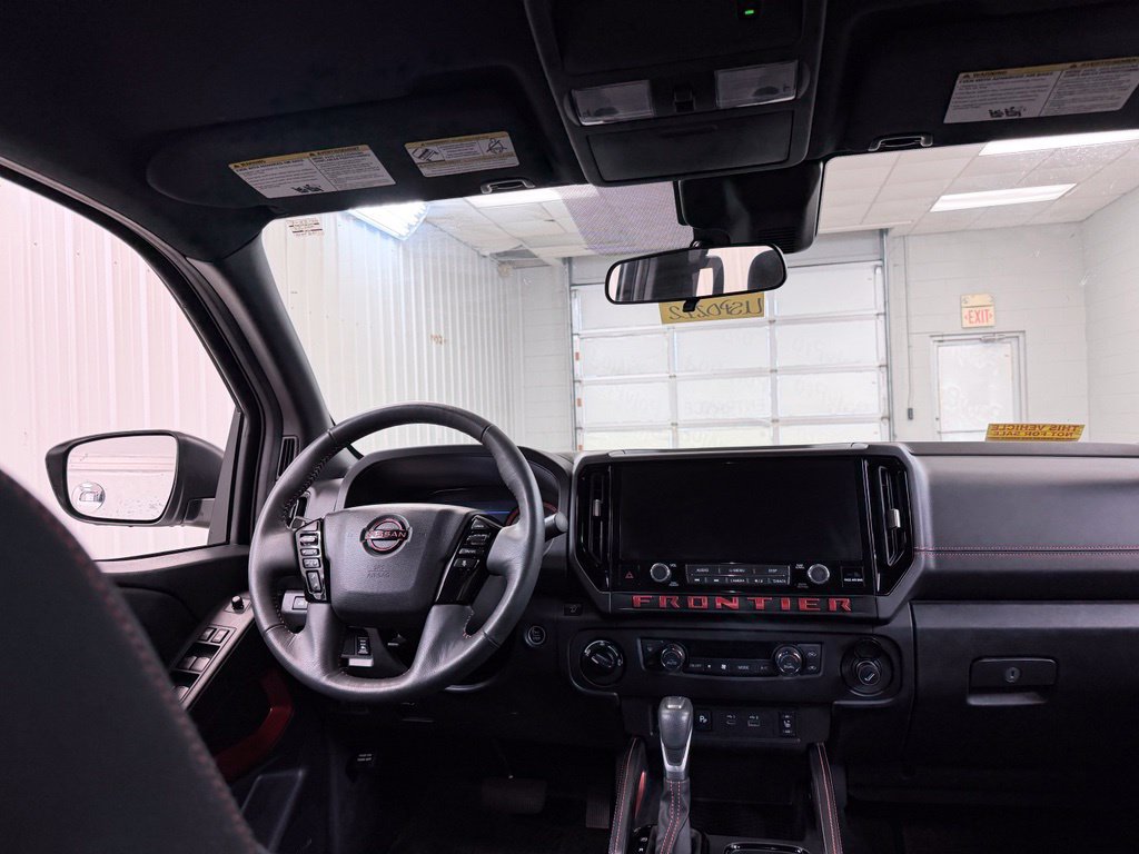 Used 2025 Nissan Frontier PRO-4X w/ Pro Convenience Package AWD/4WD image 30