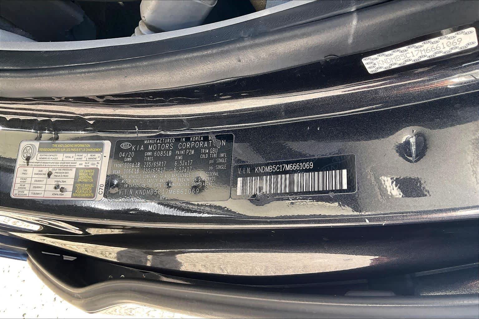 Used 2021 Kia Sedona LX FWD image 33
