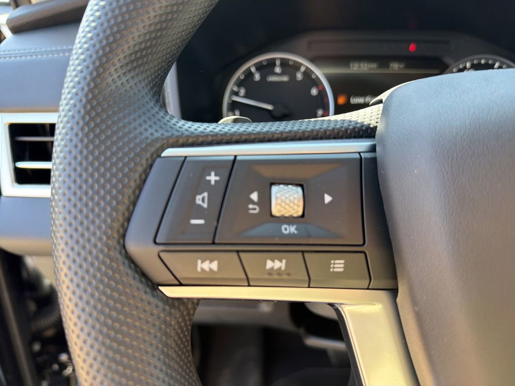 New 2026 Mitsubishi Outlander ES AWD/4WD image 19