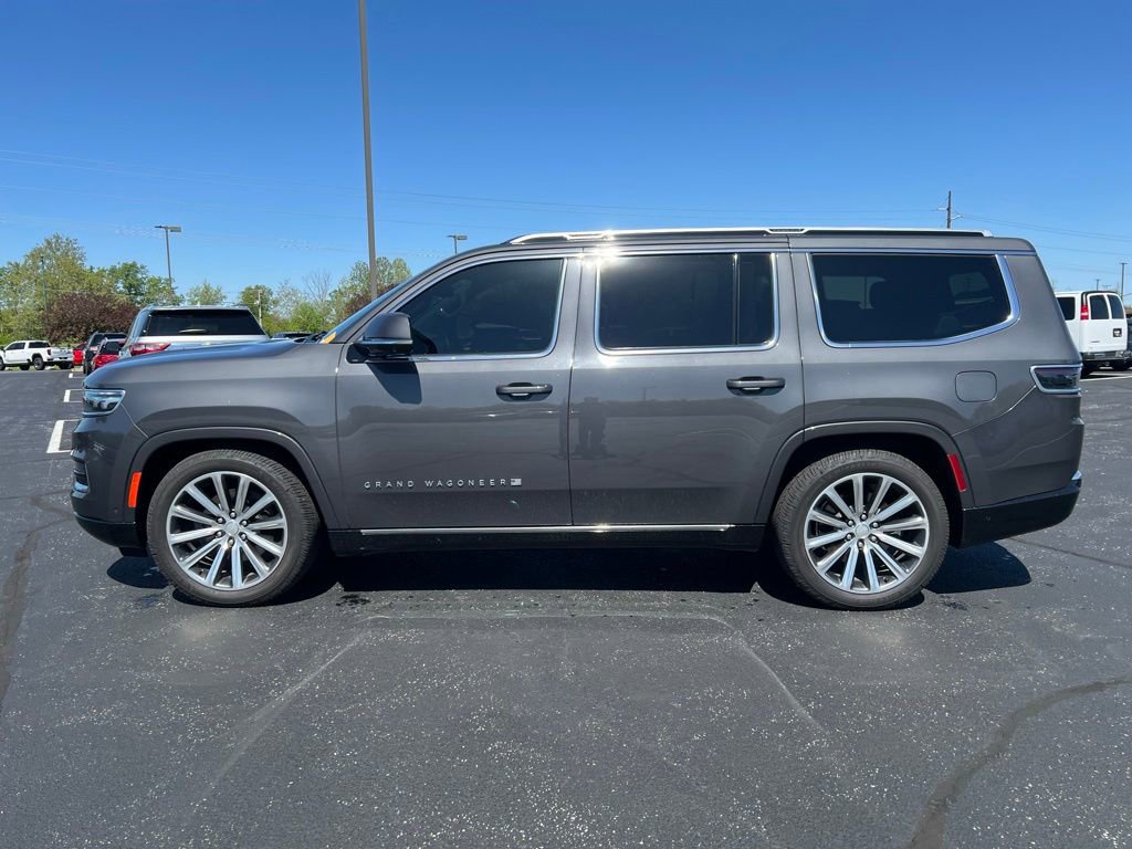 Used 2022 Jeep Grand Wagoneer Series II w/ Convenience Group III AWD/4WD image 3