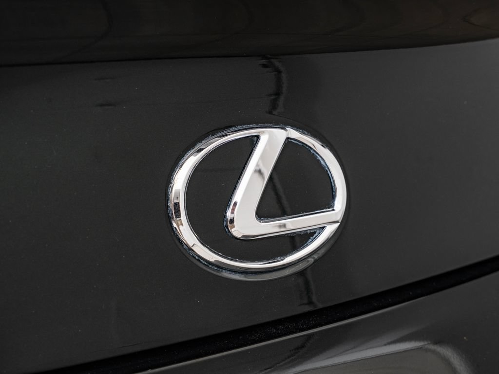 Used 2004 Lexus SC 430 Convertible RWD image 18