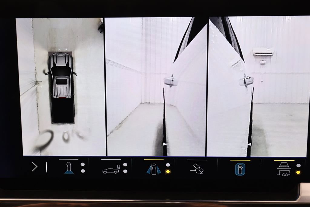 Used 2025 Chevrolet Silverado 2500 High Country w/ High Country Premium Package image 34