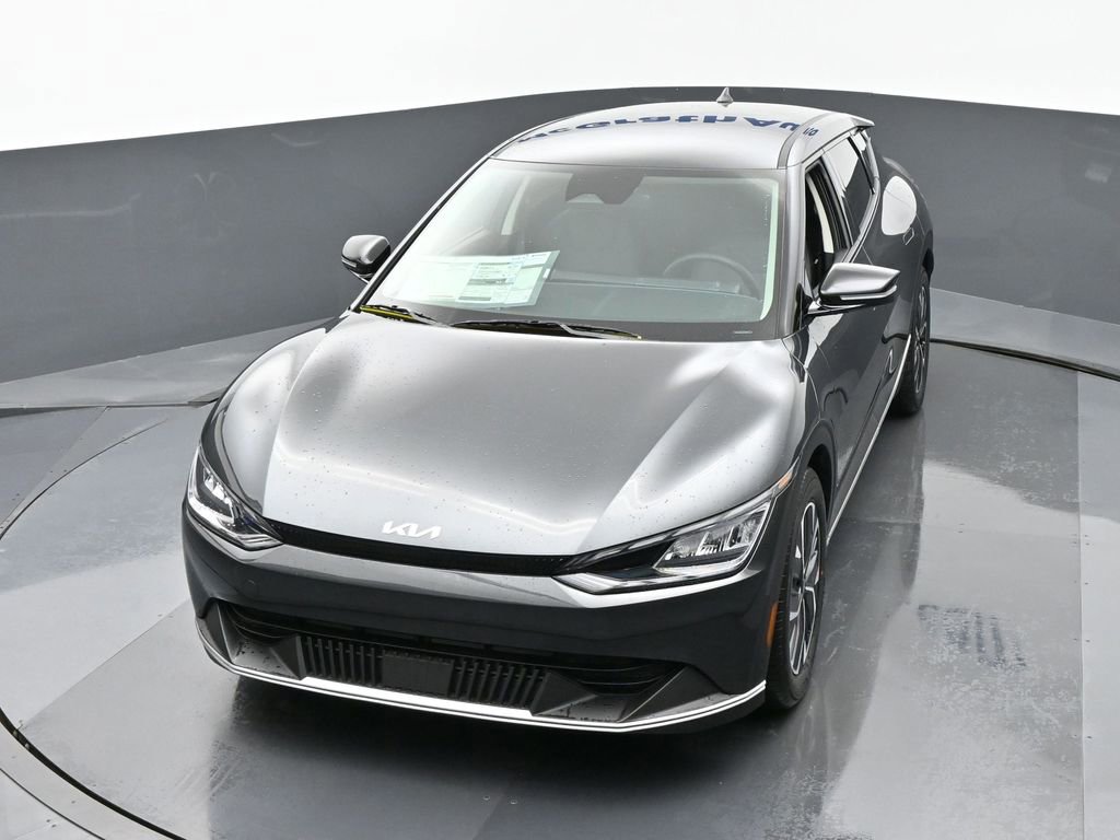 Used 2024 Kia EV6 Light image 29