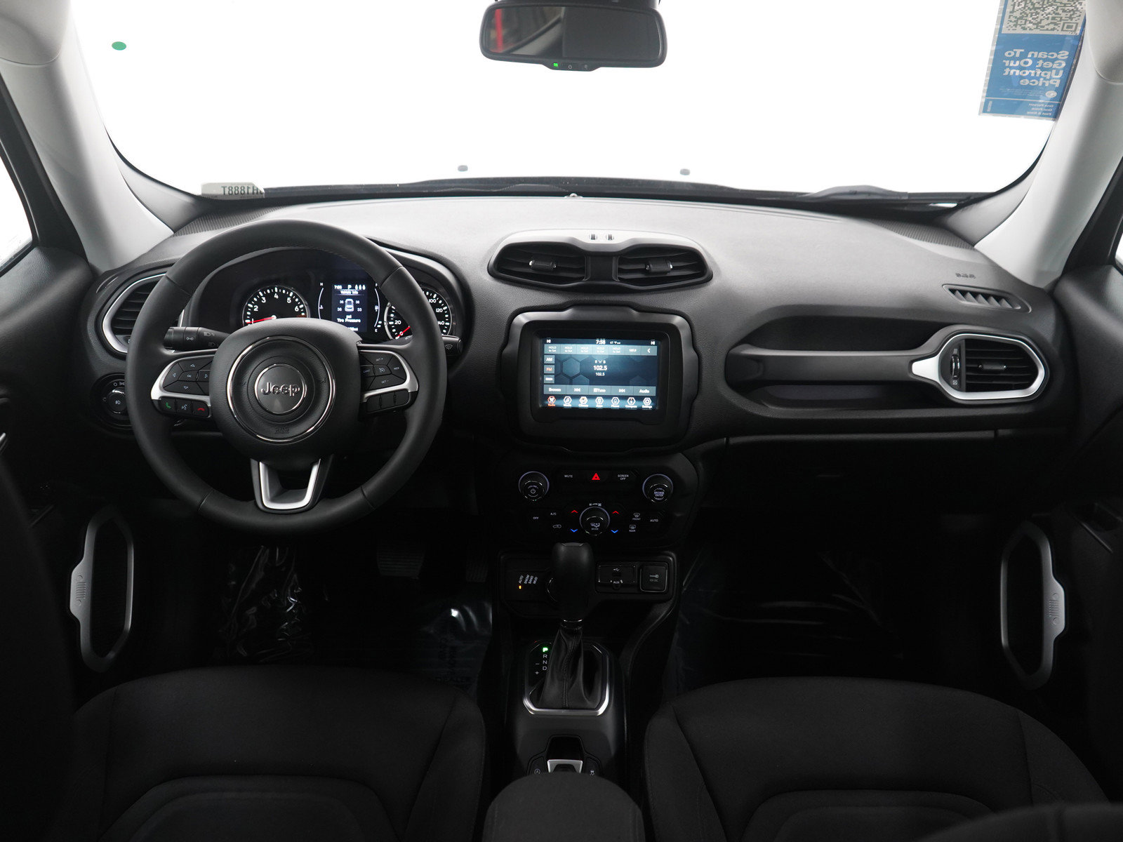 Used 2019 Jeep Renegade Latitude w/ Popular Equipment Group image 13