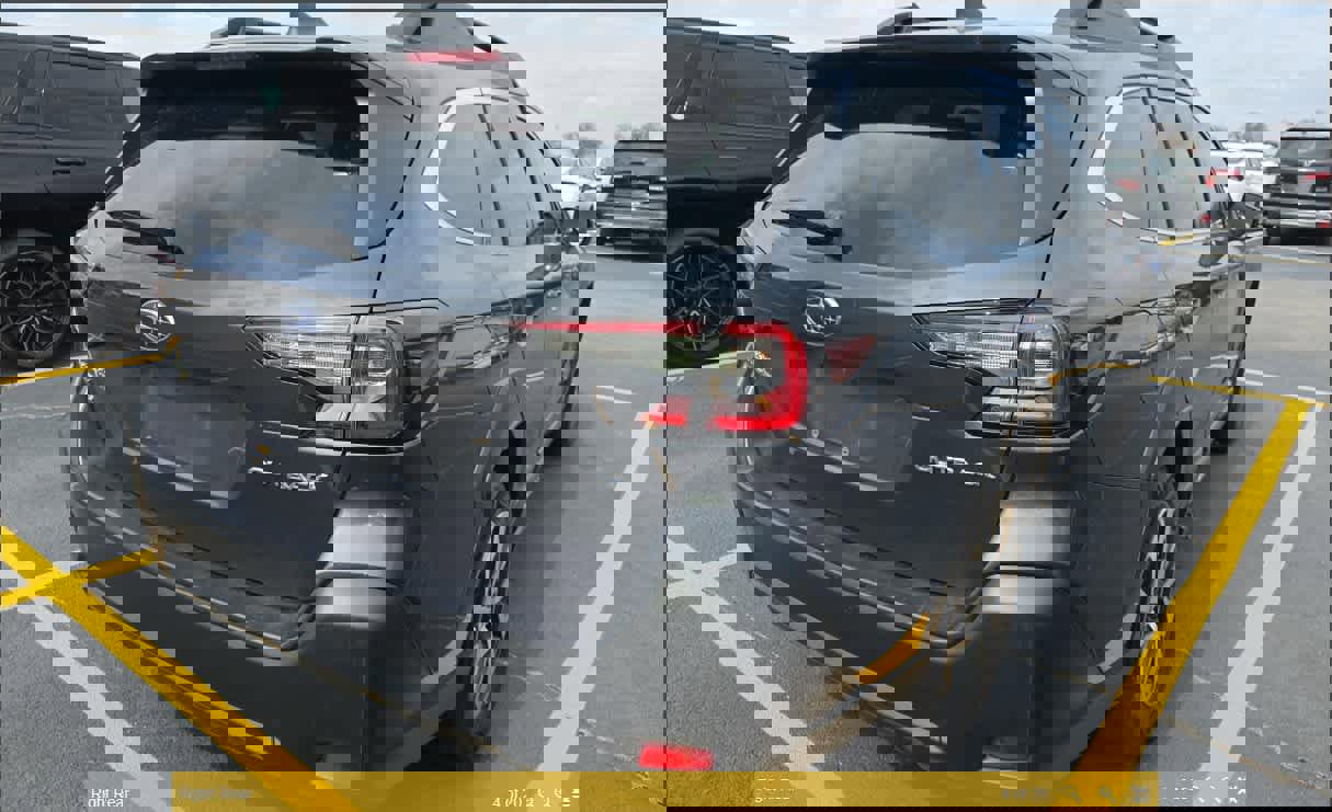 Used 2024 Subaru Outback Premium image 6