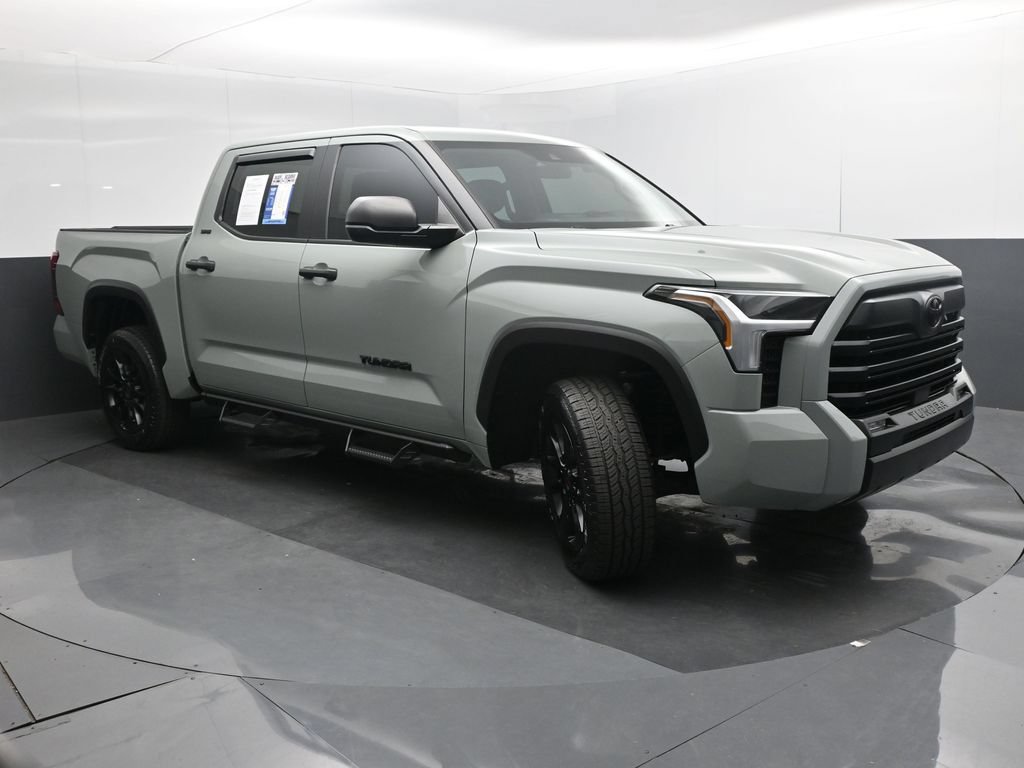 Used 2024 Toyota Tundra SR5 AWD/4WD image 33
