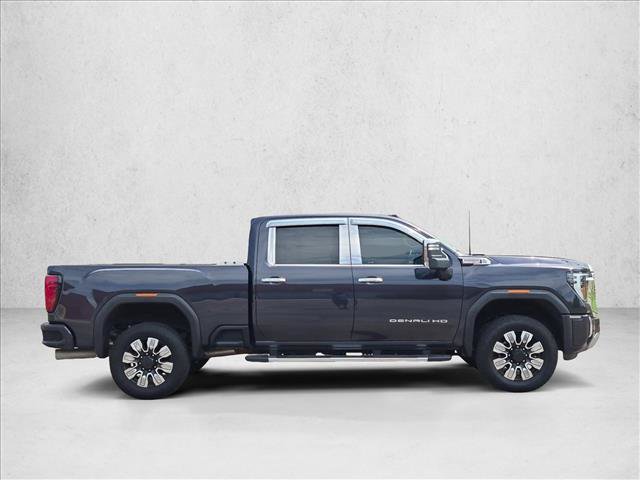 Used 2025 GMC Sierra 2500 Denali w/ Max Trailering Package AWD/4WD image 4