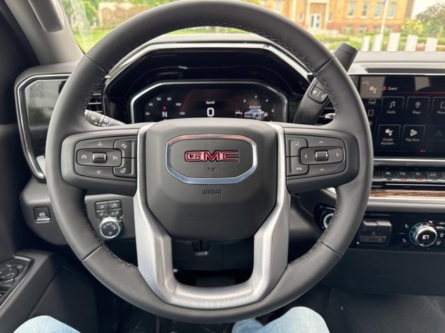 New 2025 GMC Sierra 1500 SLE w/ X31 Off-Road Package image 16