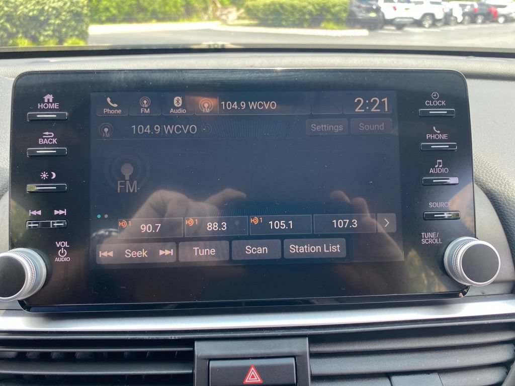Used 2018 Honda Accord EX-L image 30