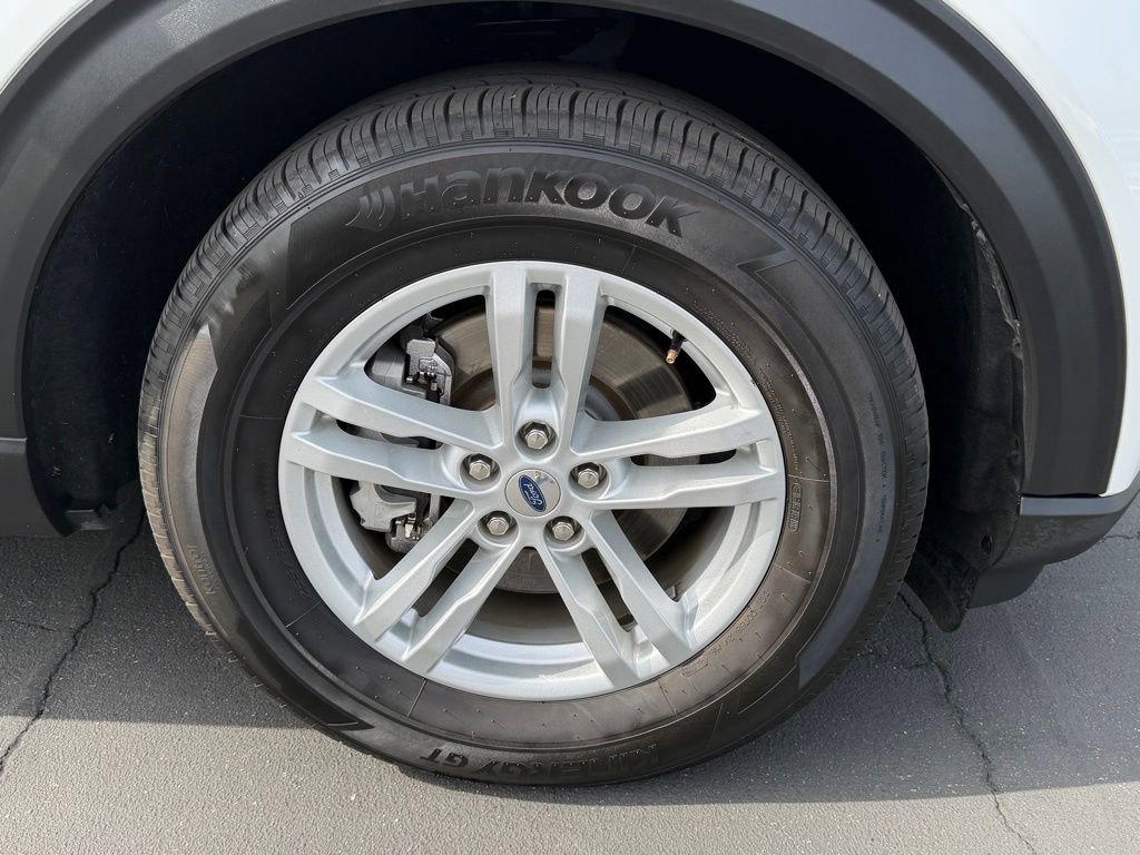 Used 2022 Ford Explorer XLT image 9