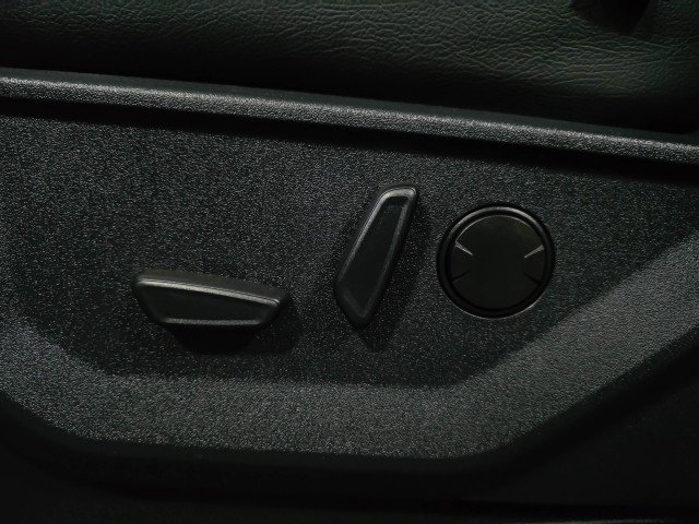 Used 2024 Ford F150 Lightning Flash image 30