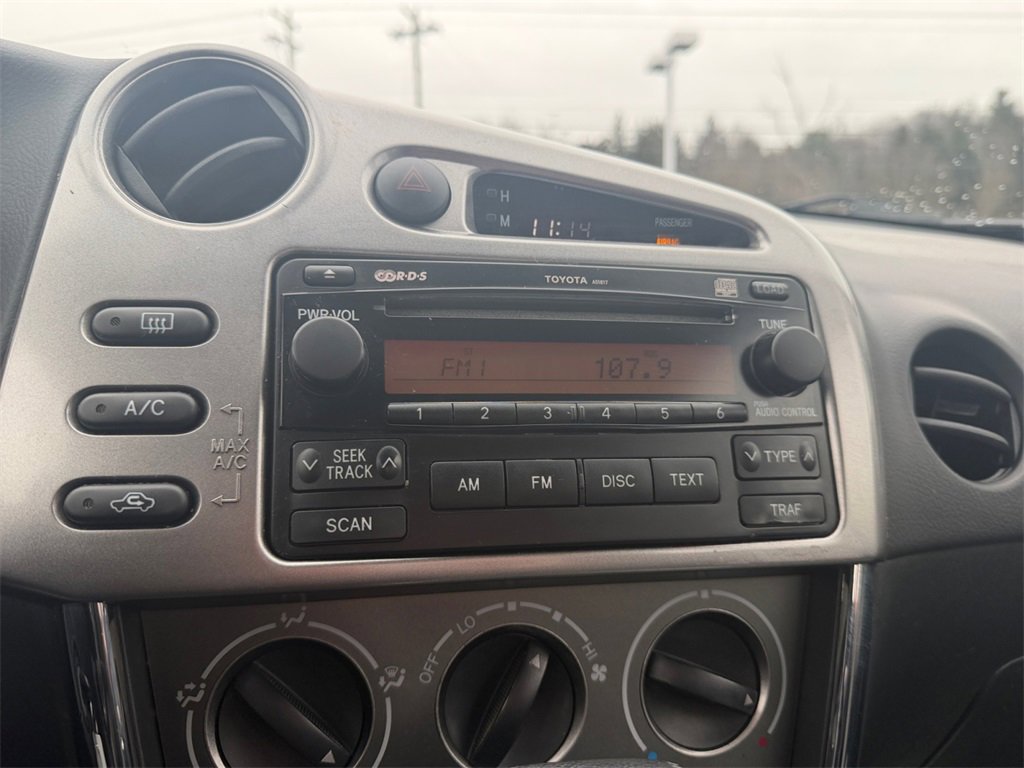 Used 2007 Toyota Matrix image 17