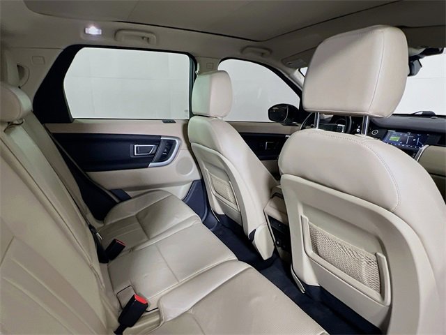 Used 2018 Land Rover Discovery Sport HSE image 10