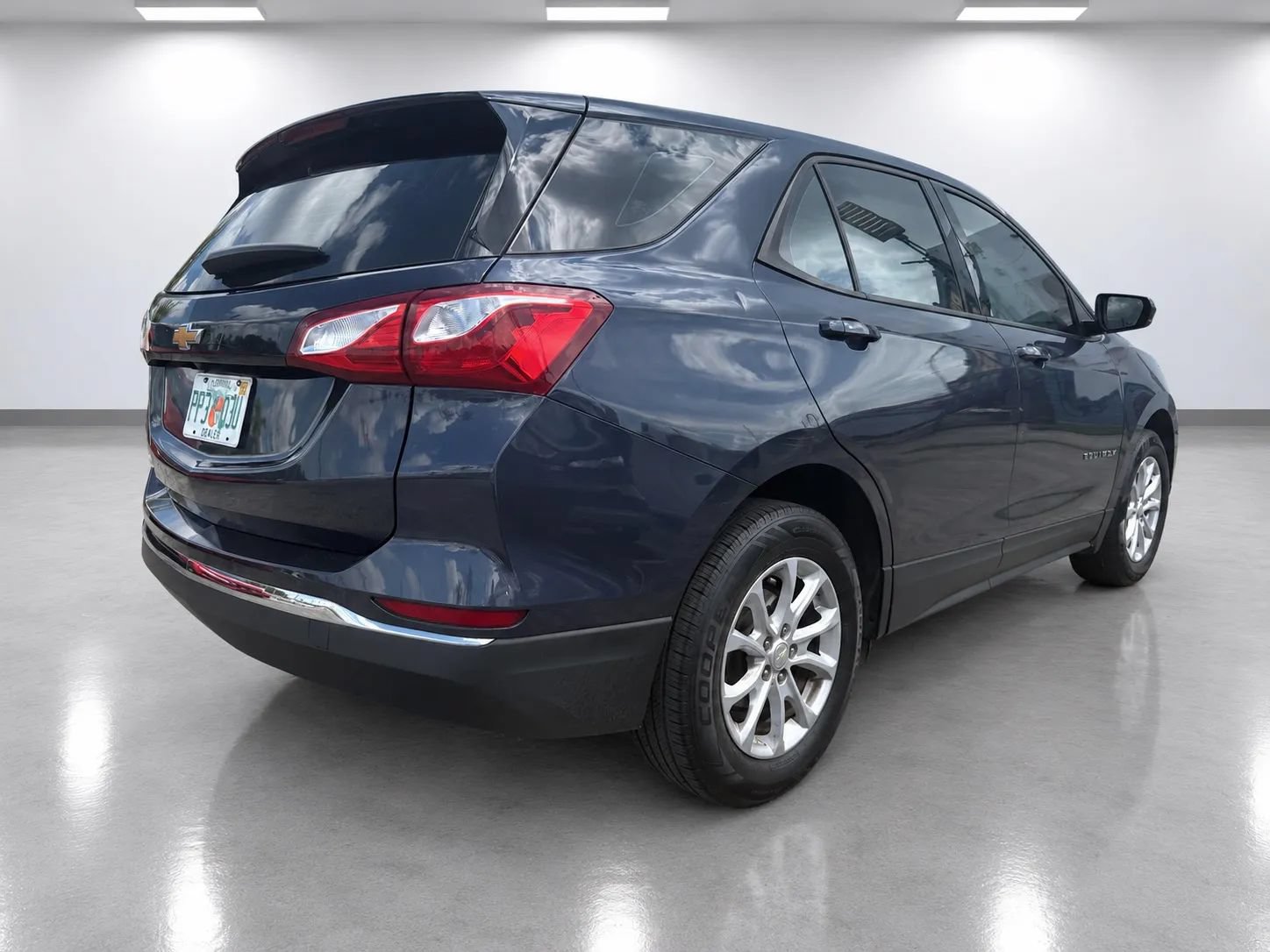 Used 2018 Chevrolet Equinox LS FWD image 5